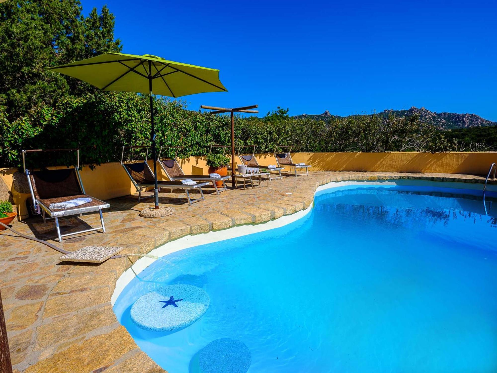 Sardinia Family Villas - Villa Nina With Private Pool Abbiadori Luaran gambar